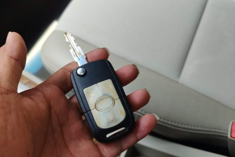 Used Buick Excelle 2015 1.5L Automatic Classic Model Vehicle Key