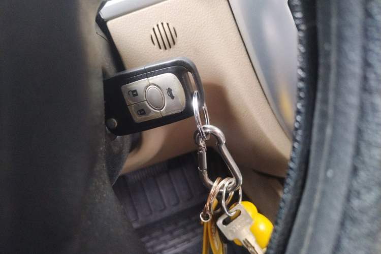 Used Buick Excelle 2015 1.5L Automatic Classic Model Vehicle Key