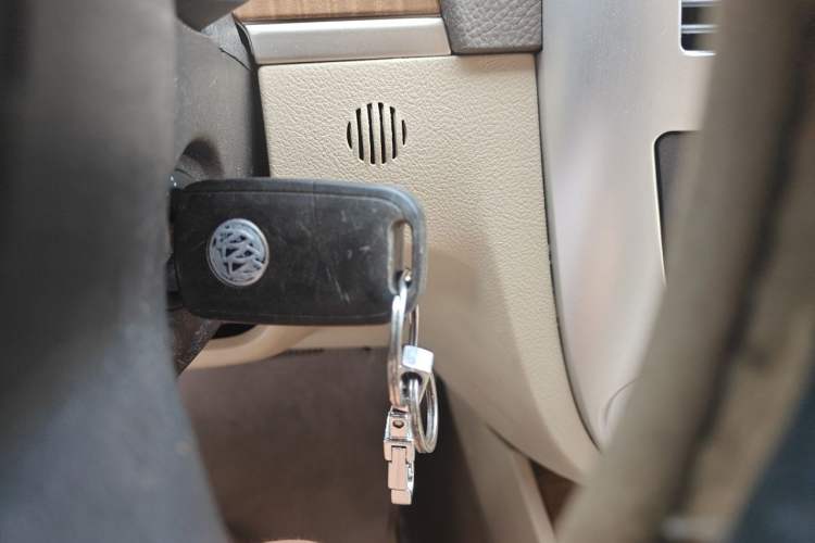 Used Buick Excelle 2015 1.5L Automatic Classic Model Vehicle Key