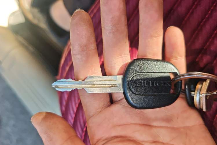 Used Buick Excelle 2015 1.5L Manual Classic Trim Vehicle Key