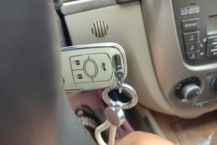 Used Buick Excelle 2015 1.5L Automatic Classic Model Vehicle Key