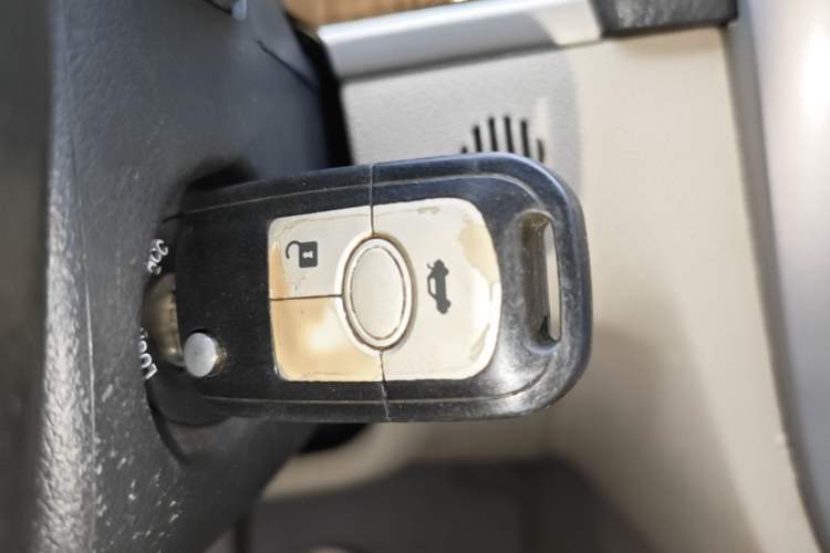 Used Buick Excelle 2015 1.5L Automatic Classic Model Vehicle Key