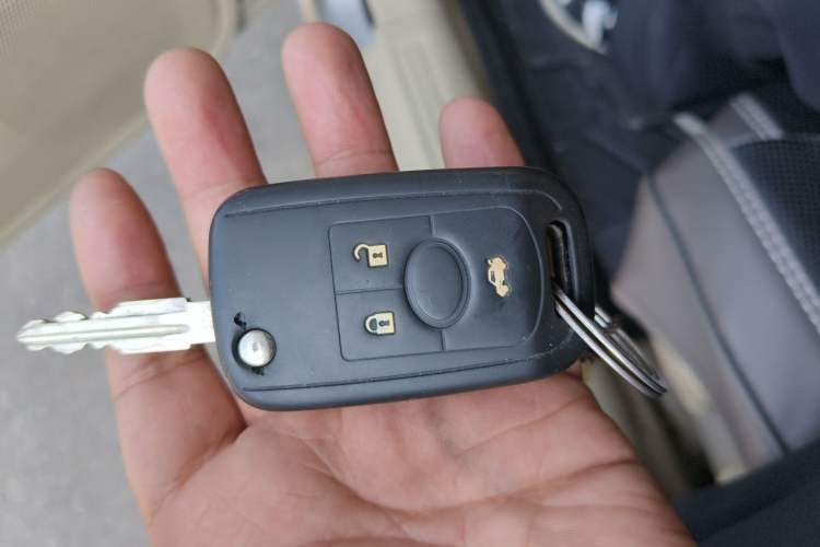Used Buick Excelle 2015 1.5L Automatic Classic Model Vehicle Key