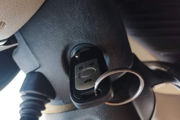 Used Buick Excelle 2015 1.5L Automatic Classic Model Vehicle Key