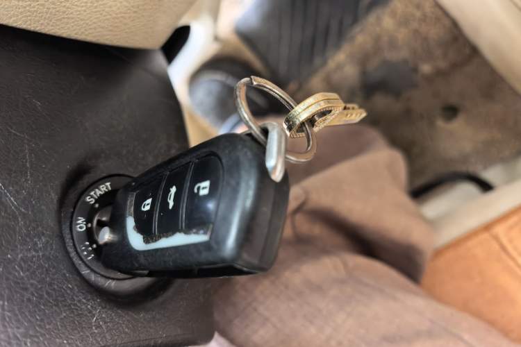 Used Buick Excelle 2015 1.5L Automatic Classic Model Vehicle Key