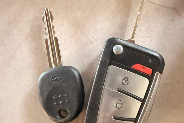 Used Buick Excelle 2015 1.5L Automatic Classic Model Vehicle Key