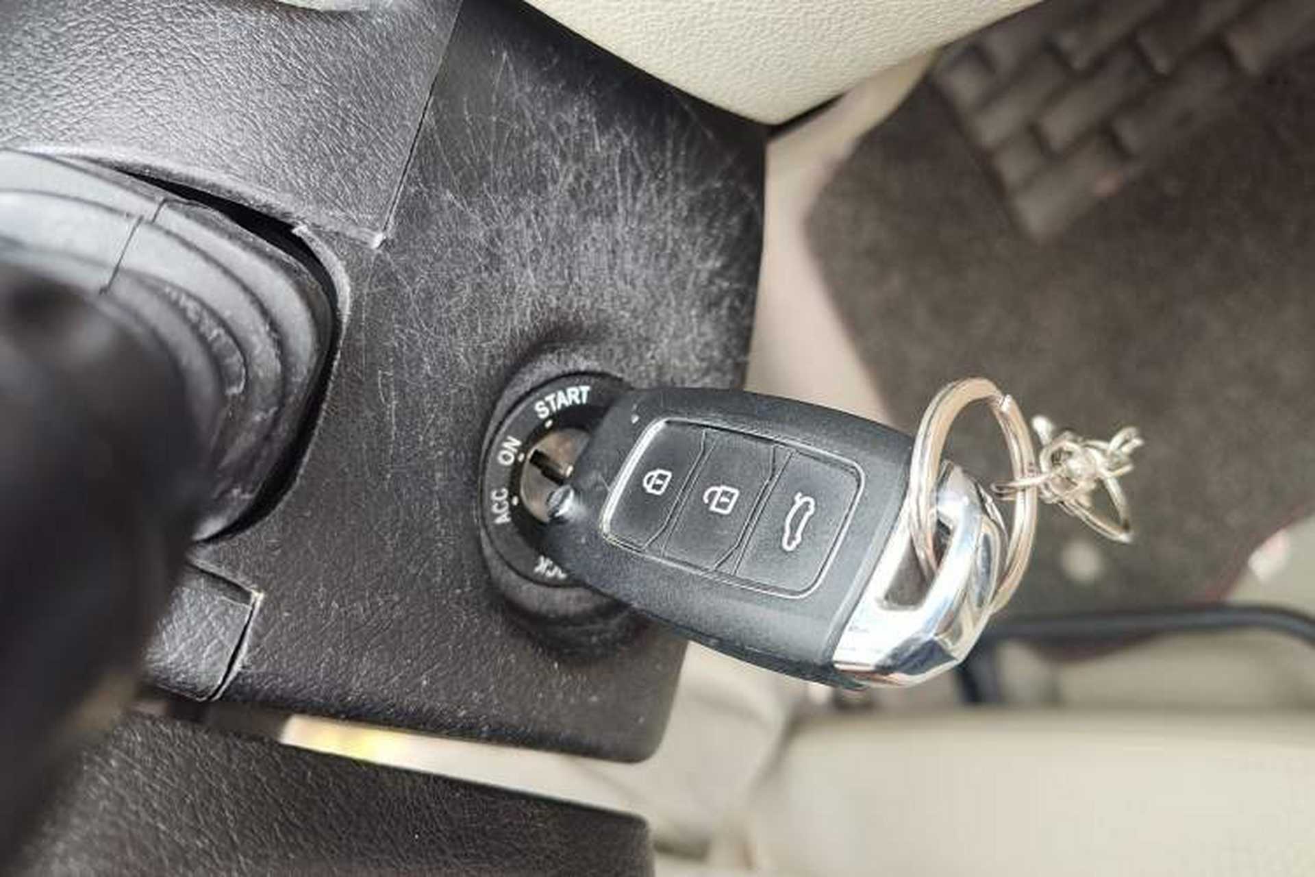 Used Buick Excelle 2015 1.5L Automatic Classic Model Vehicle Key