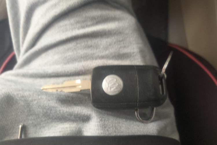 Used Buick Excelle 2015 1.5L Automatic Classic Model Vehicle Key