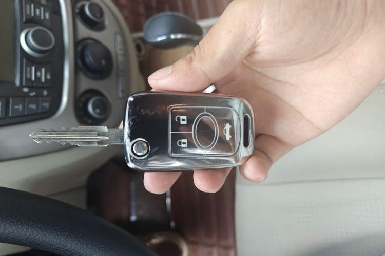 Used Buick Excelle 2015 1.5L Automatic Classic Model Vehicle Key