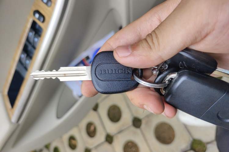 Used Buick Excelle 2015 1.5L Automatic Classic Model Vehicle Key