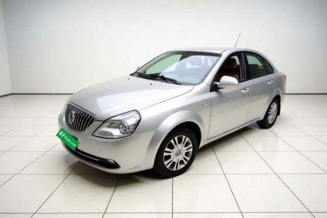Ojetý Buick Excelle 2015 1.5L Automatic Classic Model