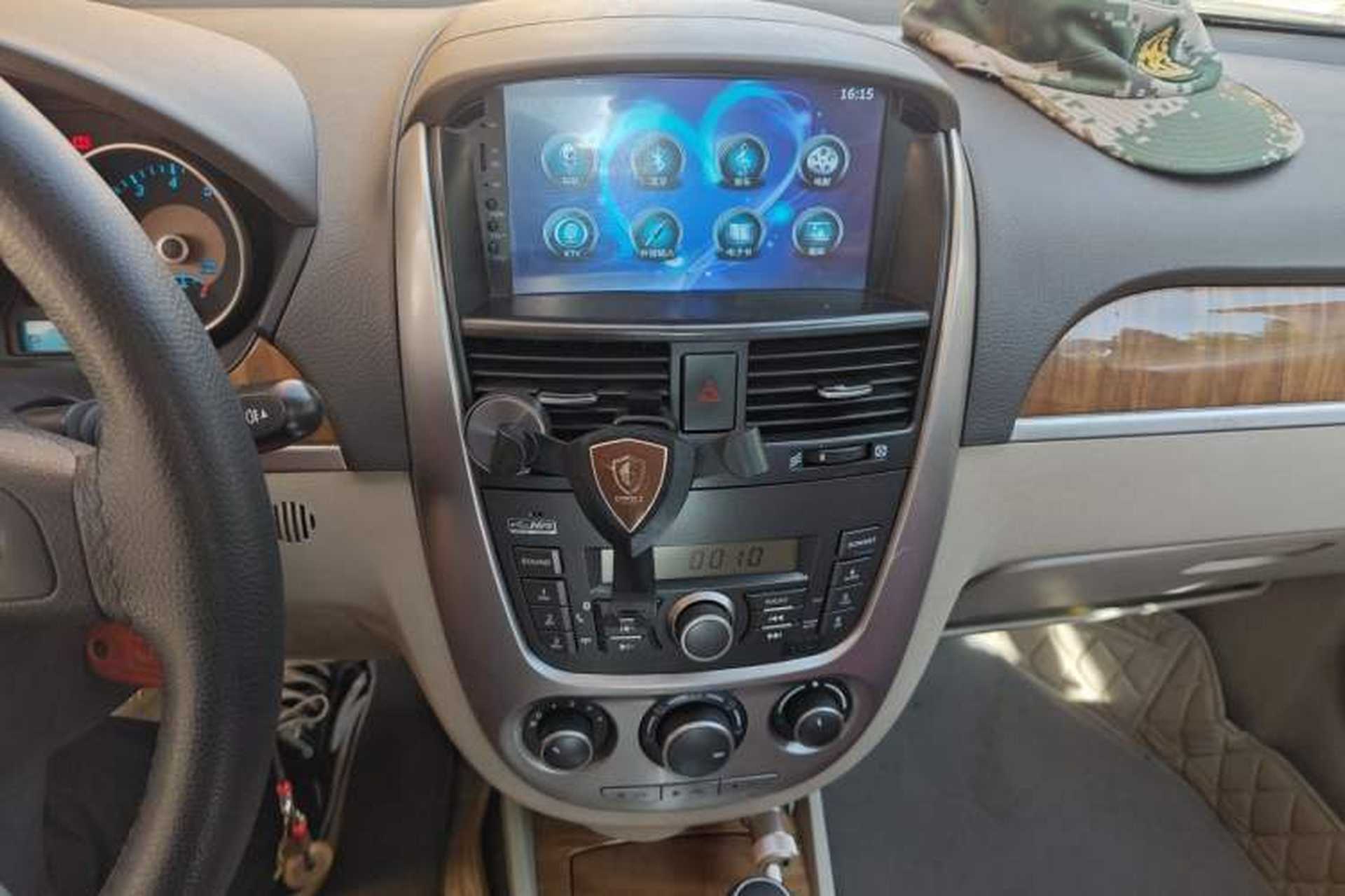 Used Buick Excelle 2015 1.5L Automatic Classic Model Audio And AC Panel