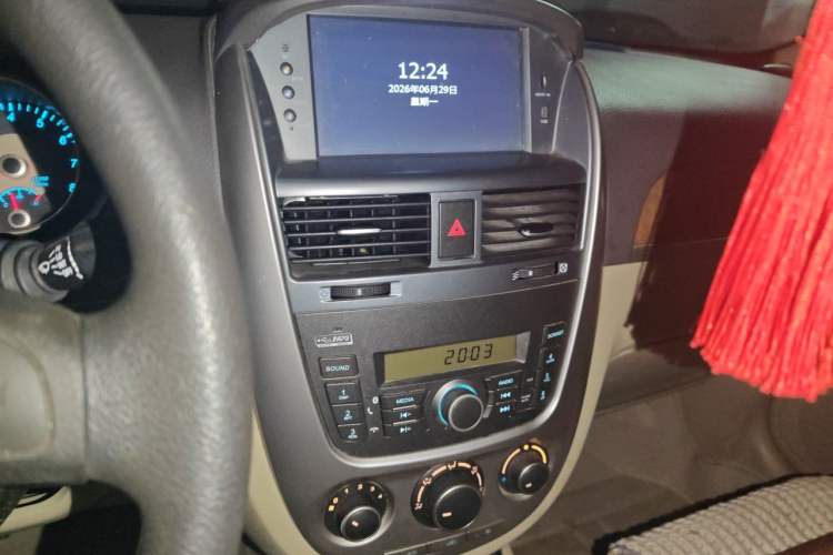 Used Buick Excelle 2015 1.5L Manual Classic Trim Audio And AC Panel