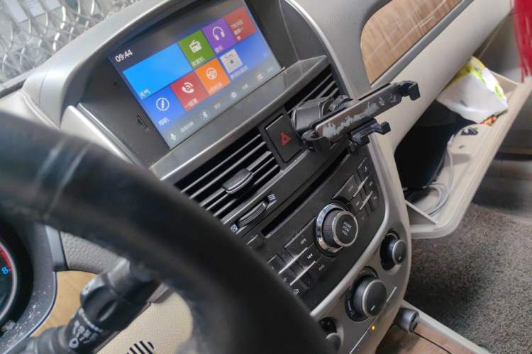 Used Buick Excelle 2015 1.5L Manual Classic Trim Audio And AC Panel