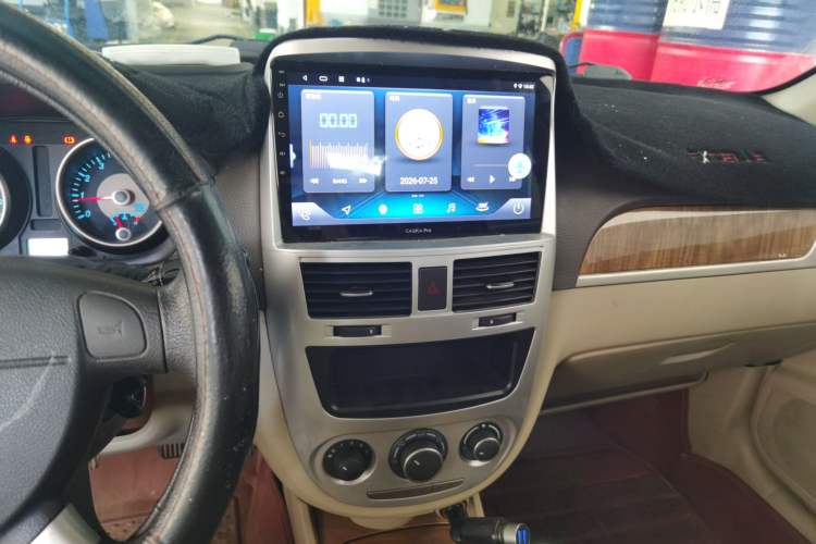 Used Buick Excelle 2015 1.5L Manual Classic Trim Audio And AC Panel