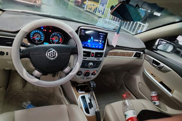 Used Buick Excelle 2015 1.5L Automatic Classic Model Audio And AC Panel