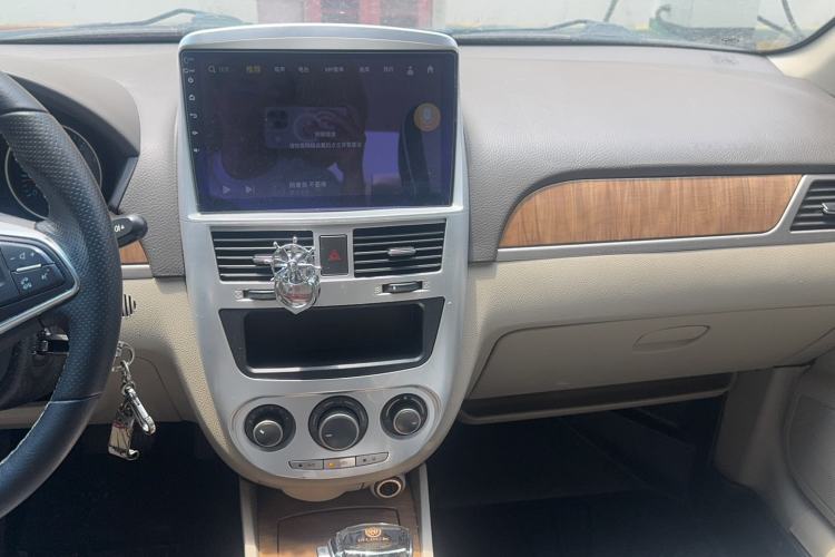 Used Buick Excelle 2015 1.5L Automatic Classic Model Audio And AC Panel