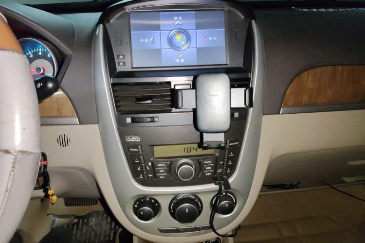 Used Buick Excelle 2015 1.5L Automatic Classic Model Audio And AC Panel