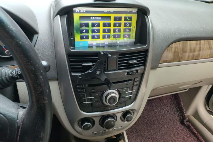 Used Buick Excelle 2015 1.5L Manual Classic Trim Audio And AC Panel