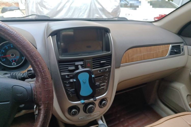 Used Buick Excelle 2015 1.5L Automatic Classic Model Audio And AC Panel