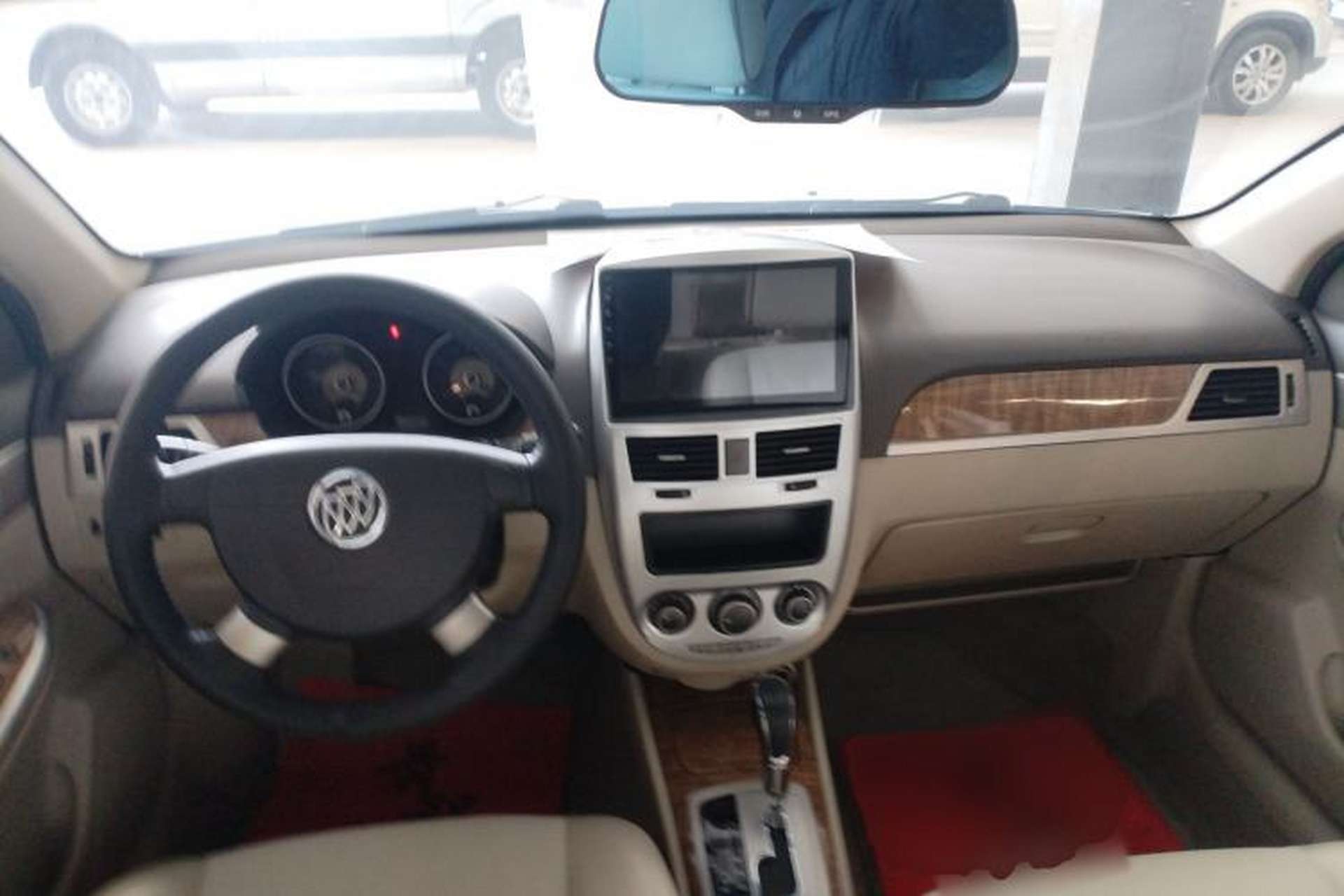 Used Buick Excelle 2015 1.5L Automatic Classic Model Center Console