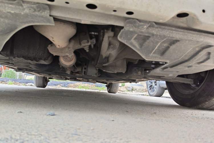 Used Buick Excelle 2015 1.5L Manual Classic Trim Chassis Front