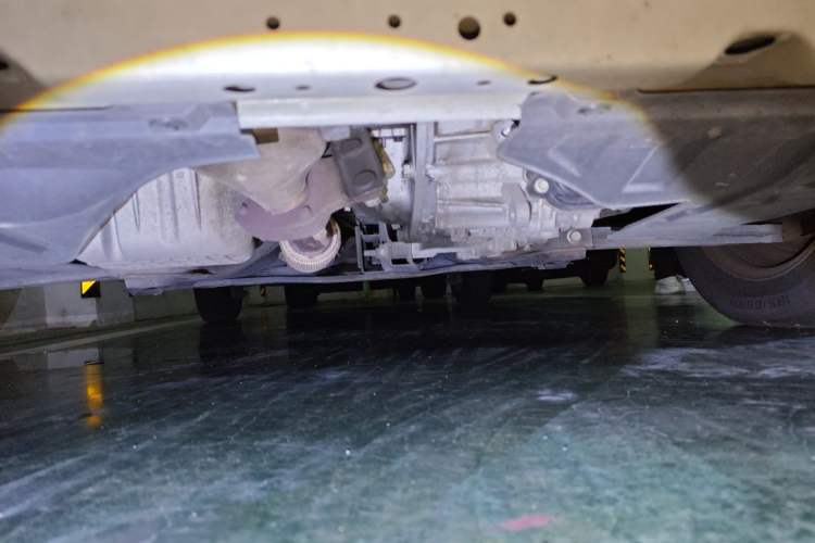Used Buick Excelle 2015 1.5L Automatic Classic Model Chassis Front