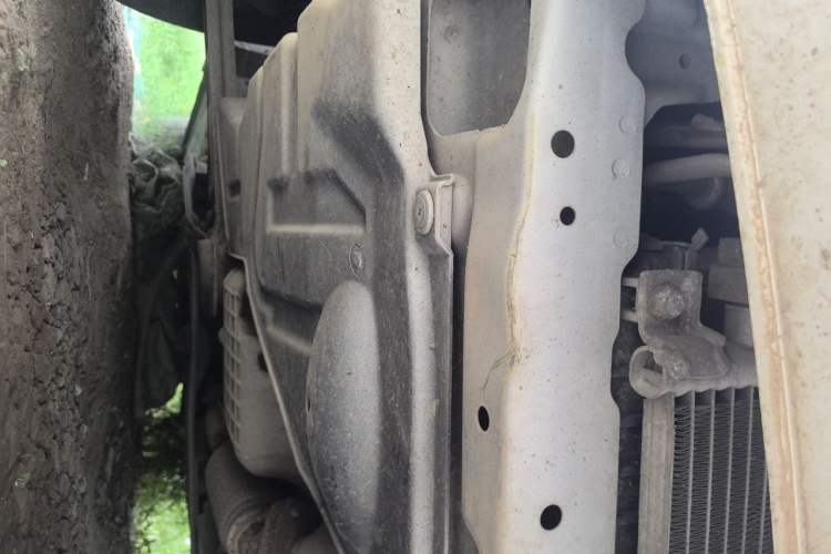 Used Buick Excelle 2015 1.5L Automatic Classic Model Chassis Front