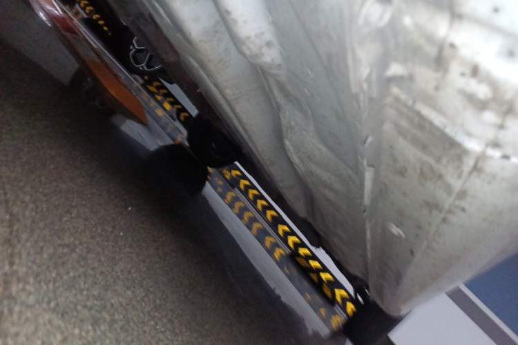 Used Buick Excelle 2015 1.5L Automatic Classic Model Chassis Front Left