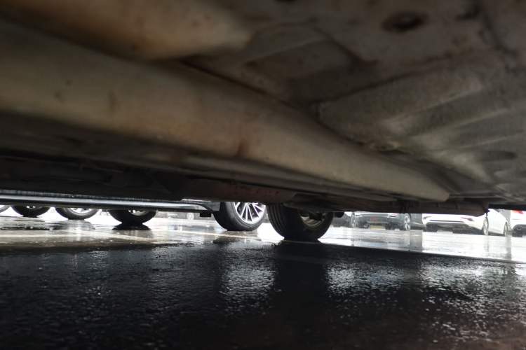 Used Buick Excelle 2015 1.5L Manual Classic Trim Chassis Front Left