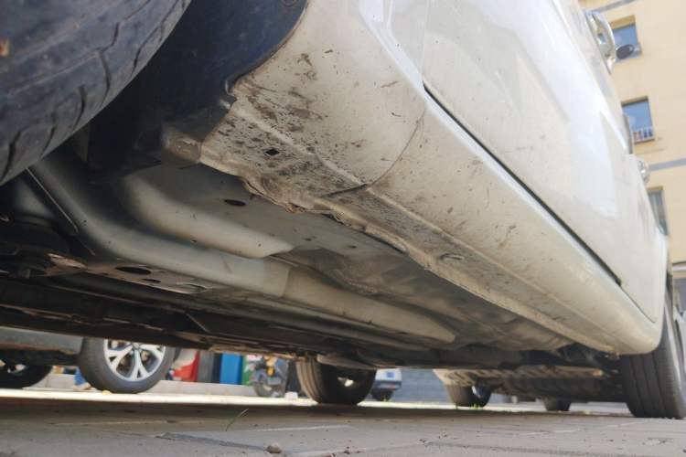 Used Buick Excelle 2015 1.5L Automatic Classic Model Chassis Front Left