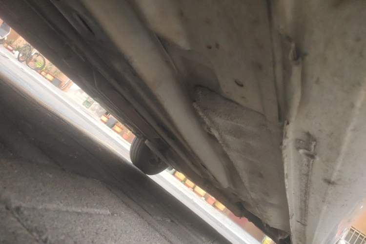Used Buick Excelle 2015 1.5L Manual Classic Trim Chassis Front Left
