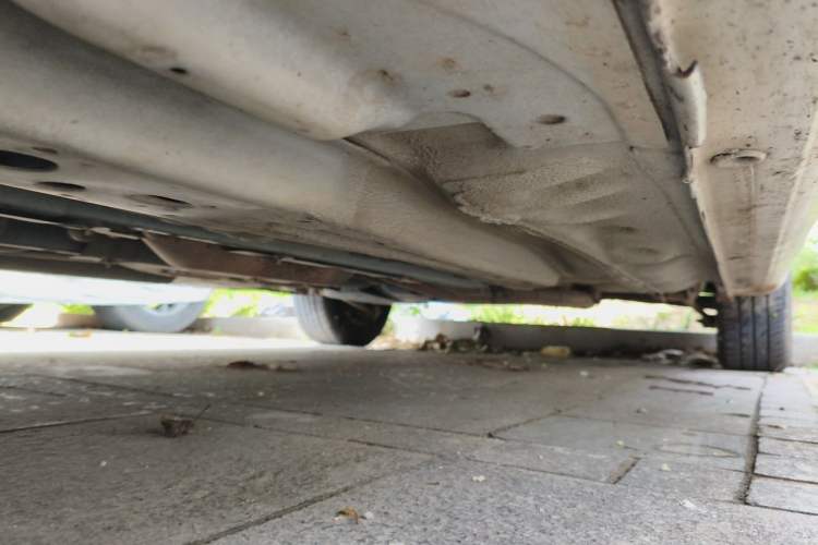 Used Buick Excelle 2015 1.5L Manual Classic Trim Chassis Front Left