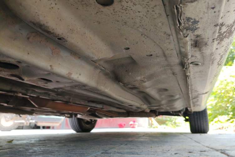Used Buick Excelle 2015 1.5L Manual Classic Trim Chassis Front Left