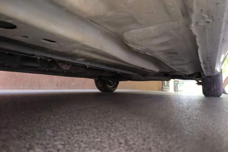 Used Buick Excelle 2015 1.5L Automatic Classic Model Chassis Front Left