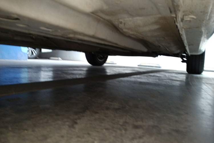 Used Buick Excelle 2015 1.5L Manual Classic Trim Chassis Front Left