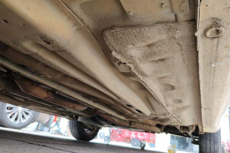 Used Buick Excelle 2015 1.5L Automatic Classic Model Chassis Front Left