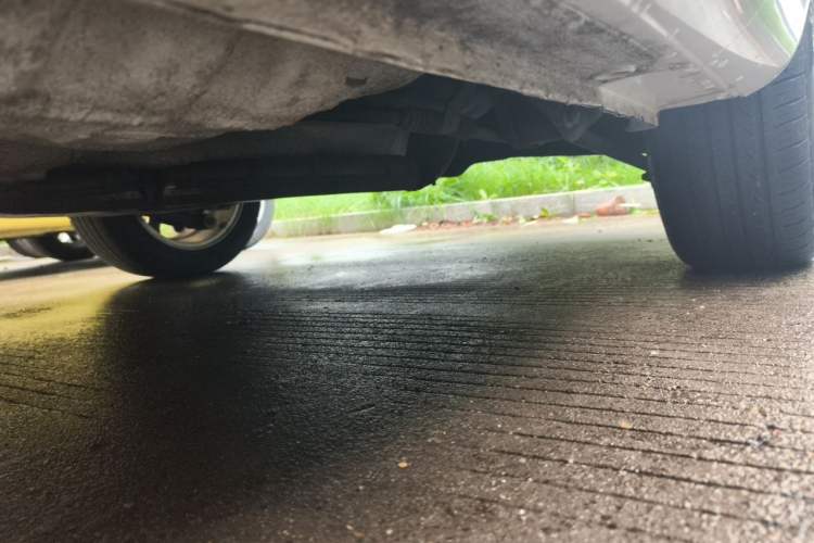 Used Buick Excelle 2015 1.5L Automatic Classic Model Chassis Front Left