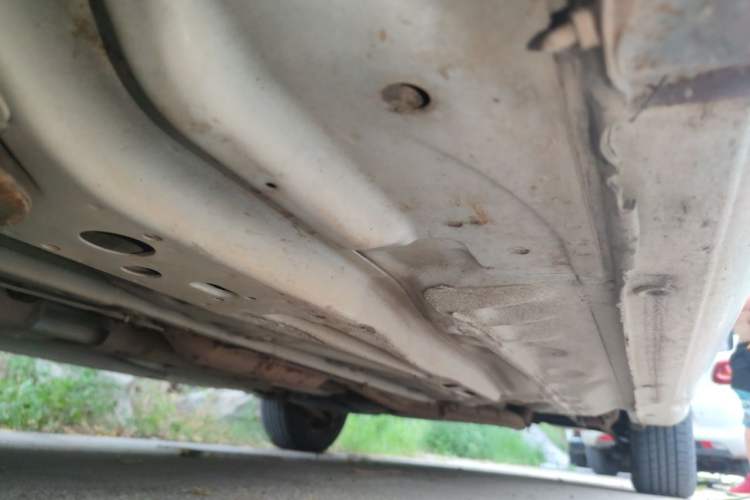 Used Buick Excelle 2015 1.5L Manual Classic Trim Chassis Front Left