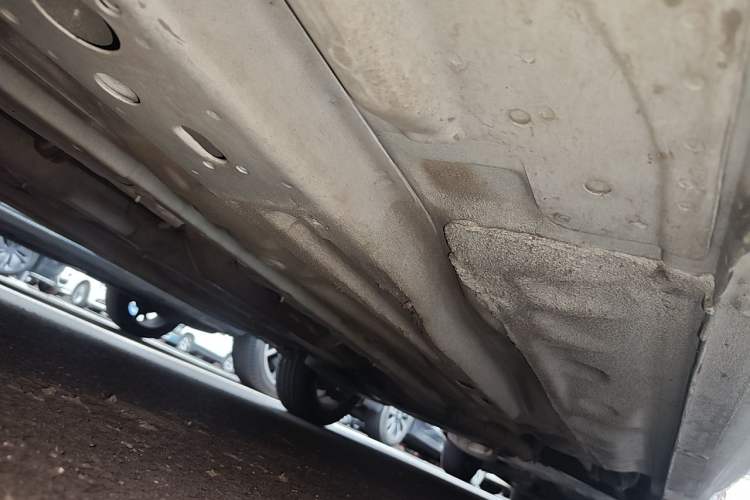 Used Buick Excelle 2015 1.5L Automatic Classic Model Chassis Front Left