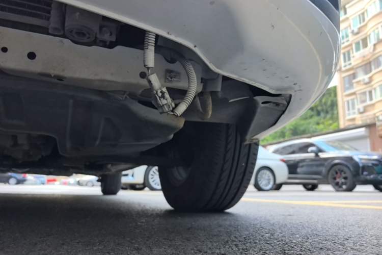 Used Buick Excelle 2015 1.5L Automatic Classic Model Chassis Front Left
