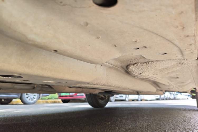 Used Buick Excelle 2015 1.5L Automatic Classic Model Chassis Front Left