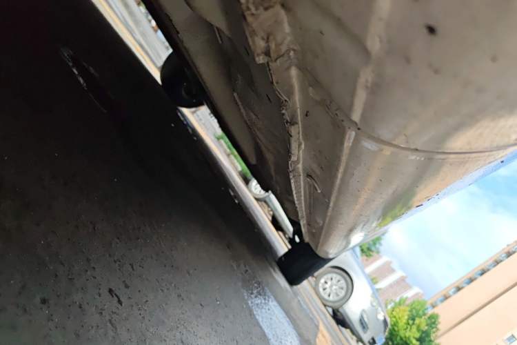 Used Buick Excelle 2015 1.5L Manual Classic Trim Chassis Front Left