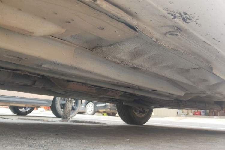 Used Buick Excelle 2015 1.5L Automatic Classic Model Chassis Front Left