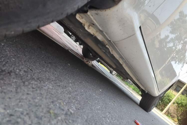 Used Buick Excelle 2015 1.5L Manual Classic Trim Chassis Front Left
