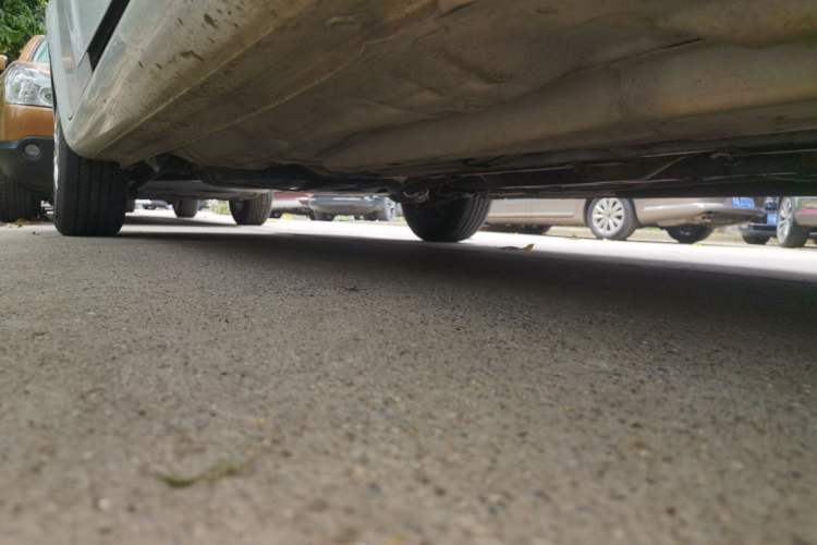 Used Buick Excelle 2015 1.5L Automatic Classic Model Chassis Front Right