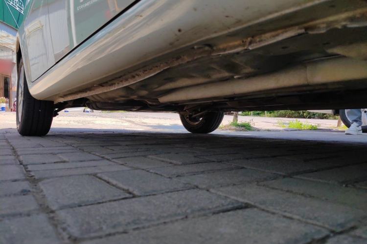 Used Buick Excelle 2015 1.5L Automatic Classic Model Chassis Front Right