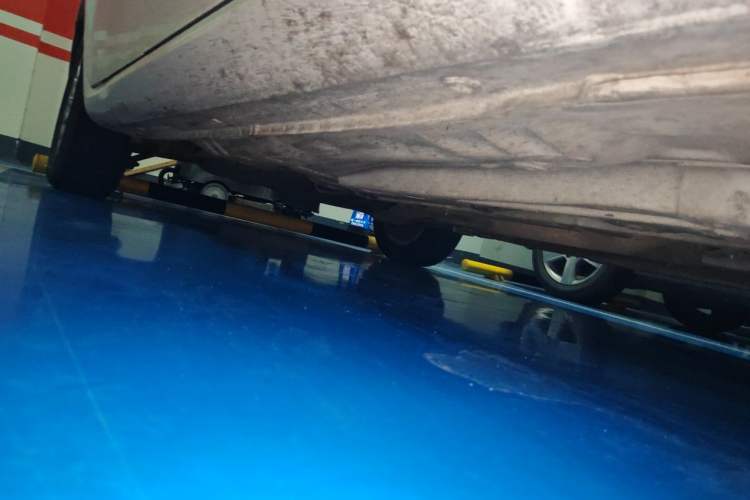 Used Buick Excelle 2015 1.5L Automatic Classic Model Chassis Front Right