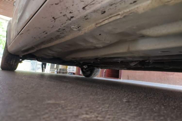 Used Buick Excelle 2015 1.5L Automatic Classic Model Chassis Front Right