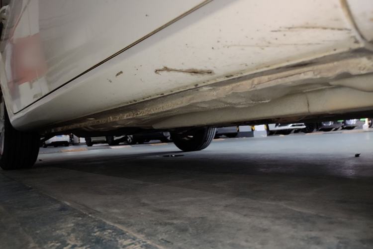 Used Buick Excelle 2015 1.5L Automatic Classic Model Chassis Front Right